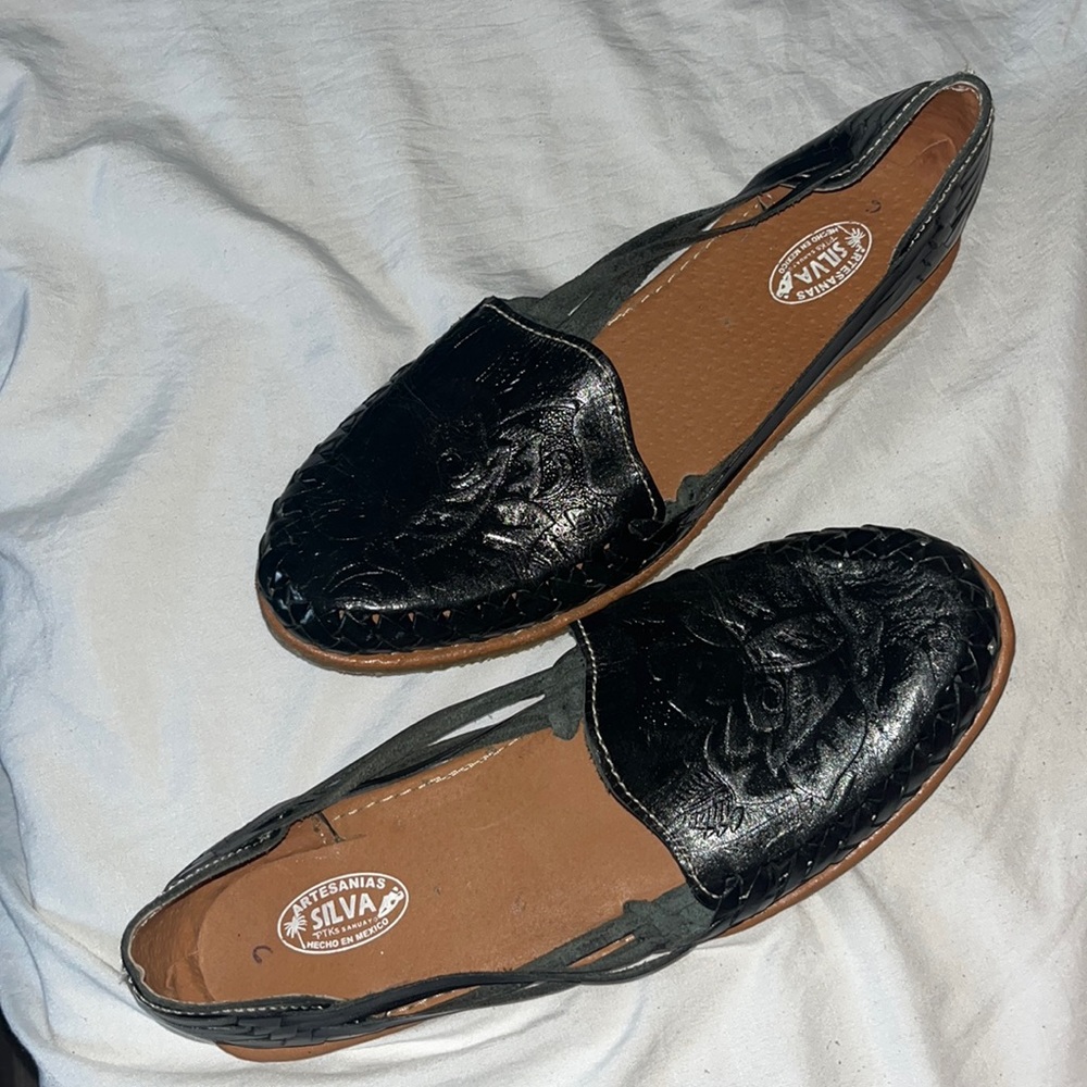 Leather flats